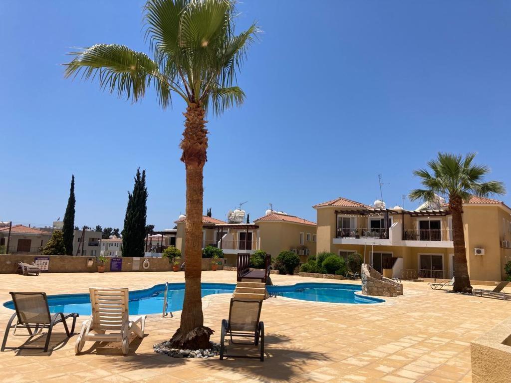 Sirena Olympia Apartment 40 Paphos Exterior foto